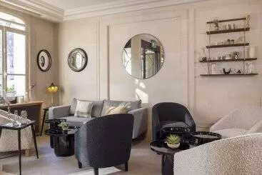 هتل Hôtel De Banville