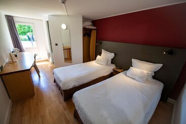 Otel Kyriad Blois Sud