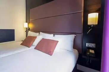 Hotel Accueil Paris Pigalle Montmartre