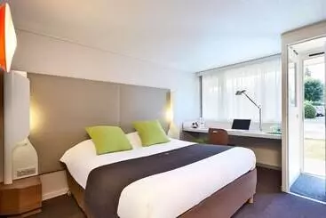 هتل Campanile Limoges Nord