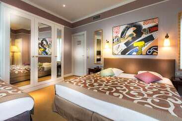 هتل Hôtel Du Bois Champs Elysées