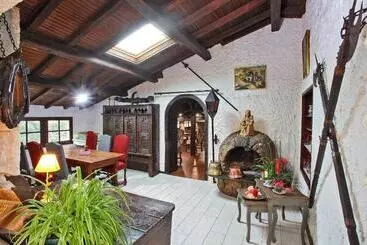 هتل Logis Hôtel La Chaumière