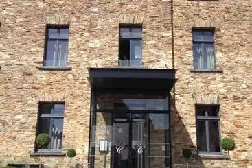 هتل Hôtel Le Châteaubriant