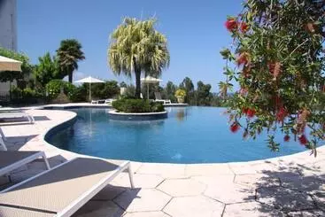 Отель La Solenzara Hôtel & Appartement & Spa