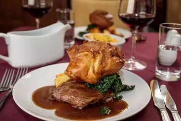 Отель Karma Salford Hall