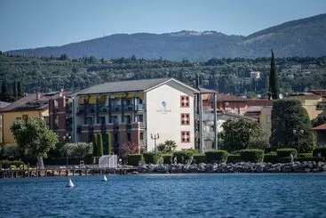 هتل Du Lac Et Bellevue