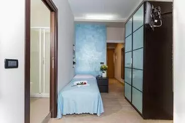 Отель President