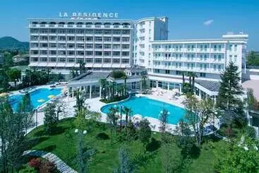 La Residence & Idrokinesis