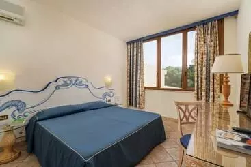 בית מלון כפרי Club Esse Palmasera