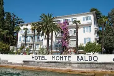 فندق Monte Baldo E Villa Acquarone
