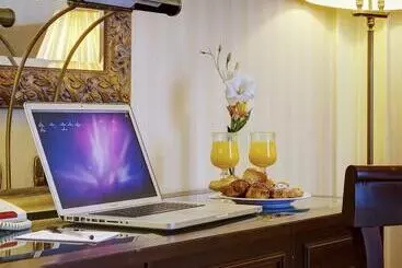 هتل Excelsior Palace Palermo