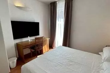 בית מלון כפרי Villa Domizia