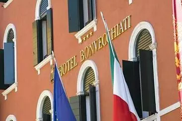 هتل Bonvecchiati