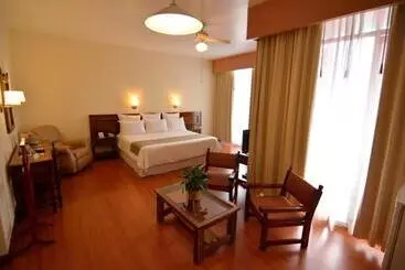 호텔 Plaza Uruapan