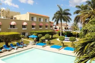 ホテル Villablanca Garden Beach