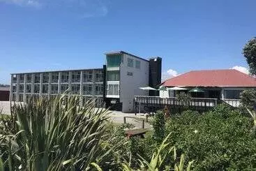 Beachfront Hotel Hokitika
