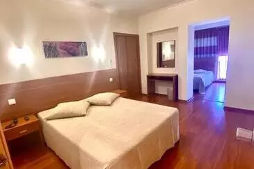 اقامتگاه Paradouro