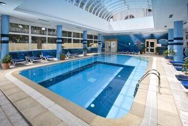 Abou Sofiane Hotel Families And Couples