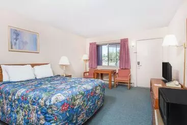 Hotel Days Inn By Wyndham Burns