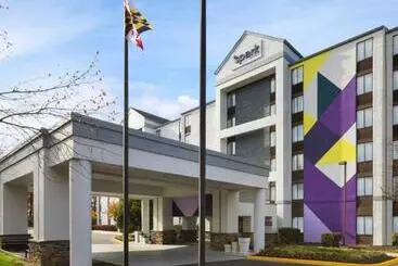 Отель Spark By Hilton Germantown Washington Dc North