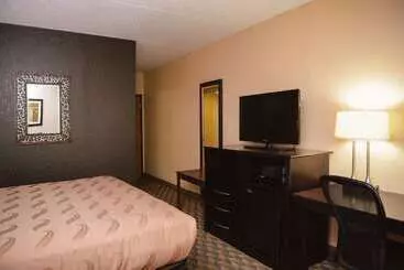 فندق Quality Inn & Suites Ames Conference Center Near Isu Campus