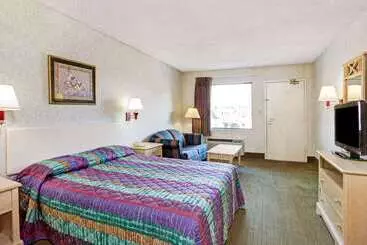 ホテル Super 8 By Wyndham Fredericksburg