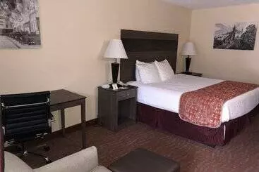 בית מלון כפרי Mho Inn And Suites