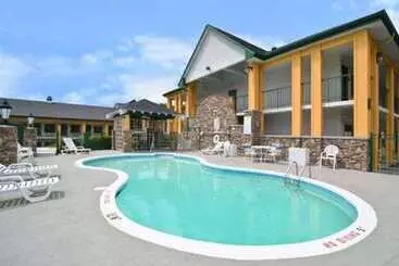 Hotel Quality Inn & Suites Biltmore East