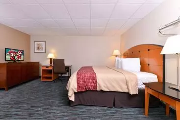 Отель Red Roof Inn Chambersburg