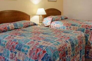 호텔 Rodeway Inn Colonial Heights I95