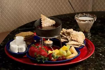 فندق John Carver Inn & Spa