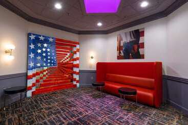 The Verve Hotel Boston Natick, Tapestry Collection By Hilton