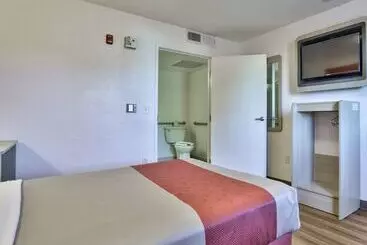 Motel 6 Flagstaff, Az Butler