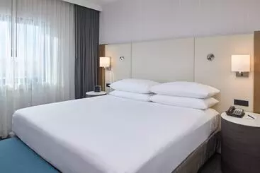 Delta Hotels By Marriott Detroit Novi