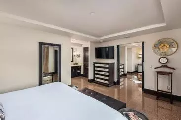 National Hotel, An Adult Only Oceanfront Resort