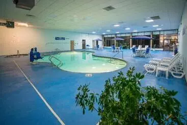 Hotel Ramada By Wyndham Cedar Rapids