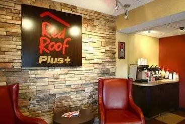 酒店 Red Roof Inn Plus+ Statesville