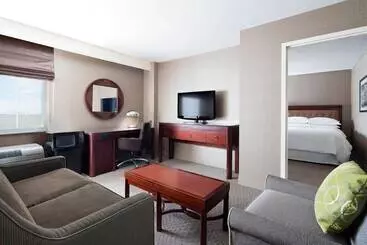 فندق Sheraton Pittsburgh Airport