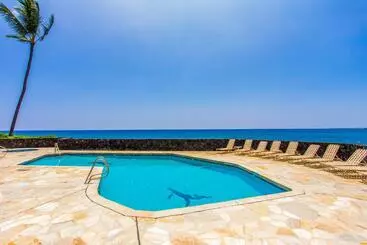 渡假胜地  The Sea Village #1302