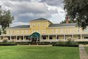 Szálloda Lakeside Inn On Lake Dora