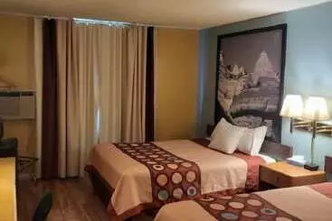 Motel Super 8 By Wyndham Raton