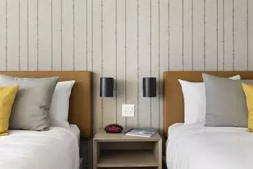 Sea Harbor Hotel   San Diego