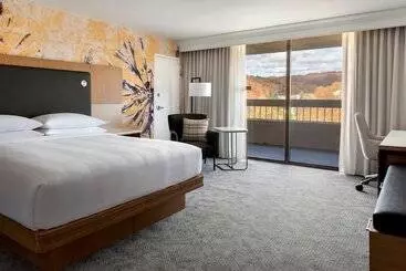 فندق Westchester Marriott
