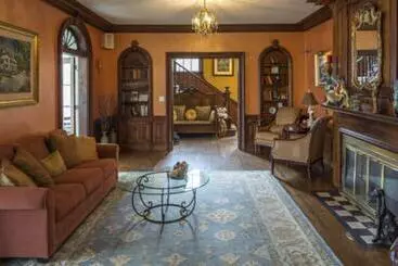 فندق Yankee Clipper Inn