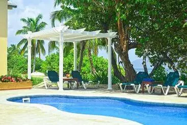 Long Bay Beach Resort