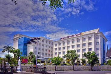 Hotel Truntum Padang