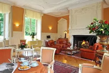 فندق Château De Bellefontaine   Teritoria