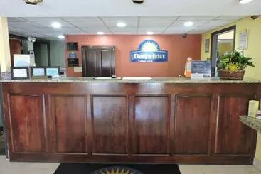 Hotel Days Inn By Wyndham Conoverhickory