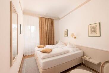 Boutique Hotel Goldenes Lamm