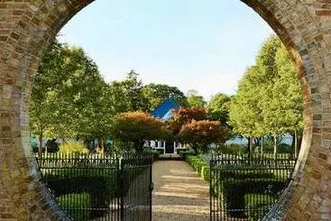 Hanbury Manor Marriott Hotel & Country Club